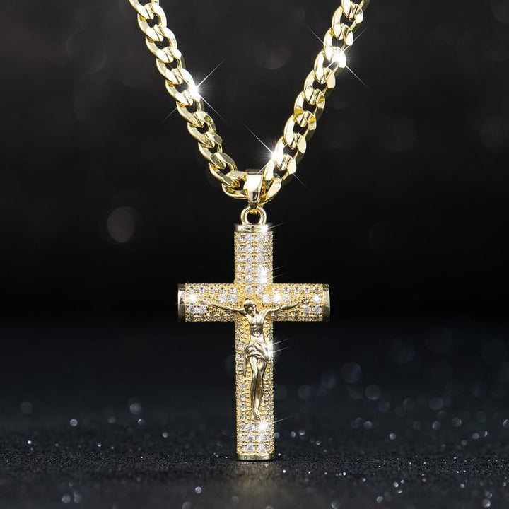 Elarayne - Cross Pendant Necklace