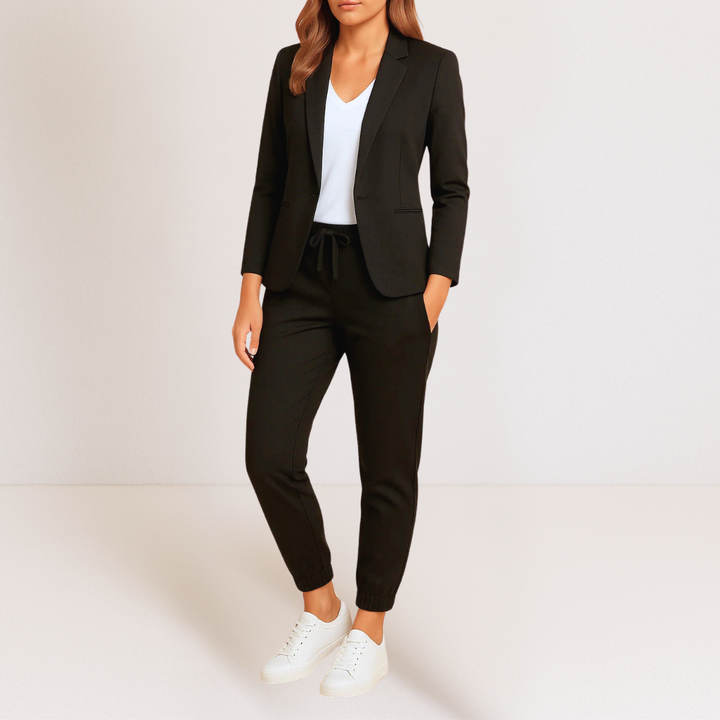 Naisa - Tailored Two-Piece Suit