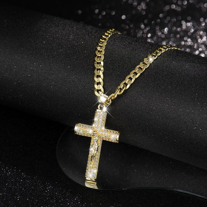 Elarayne - Cross Pendant Necklace