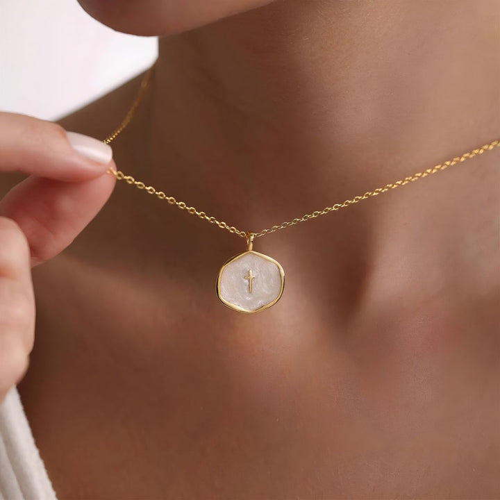 Saniya - Cross Pendant Necklace